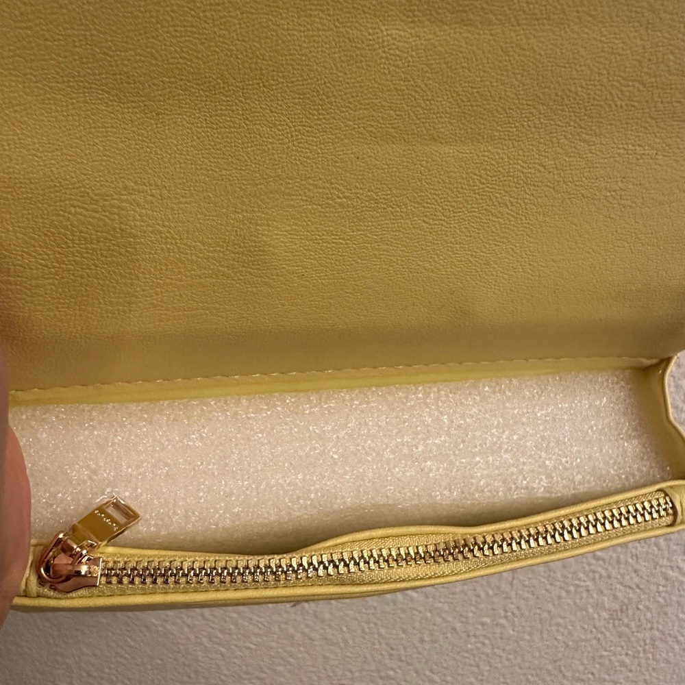 NWT Bebe Abigail Purse - Picture 9 of 10